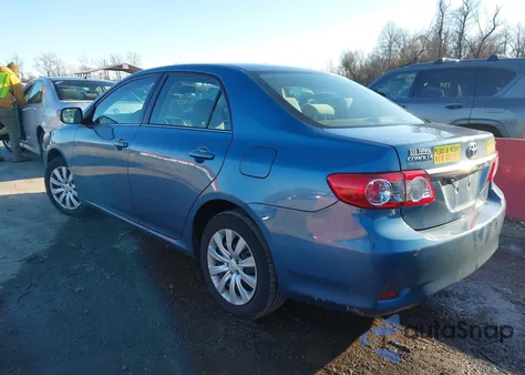 2013 Toyota Corolla Le z USA, uszkodzony, nr VIN 5YFBU4EE9DP126278